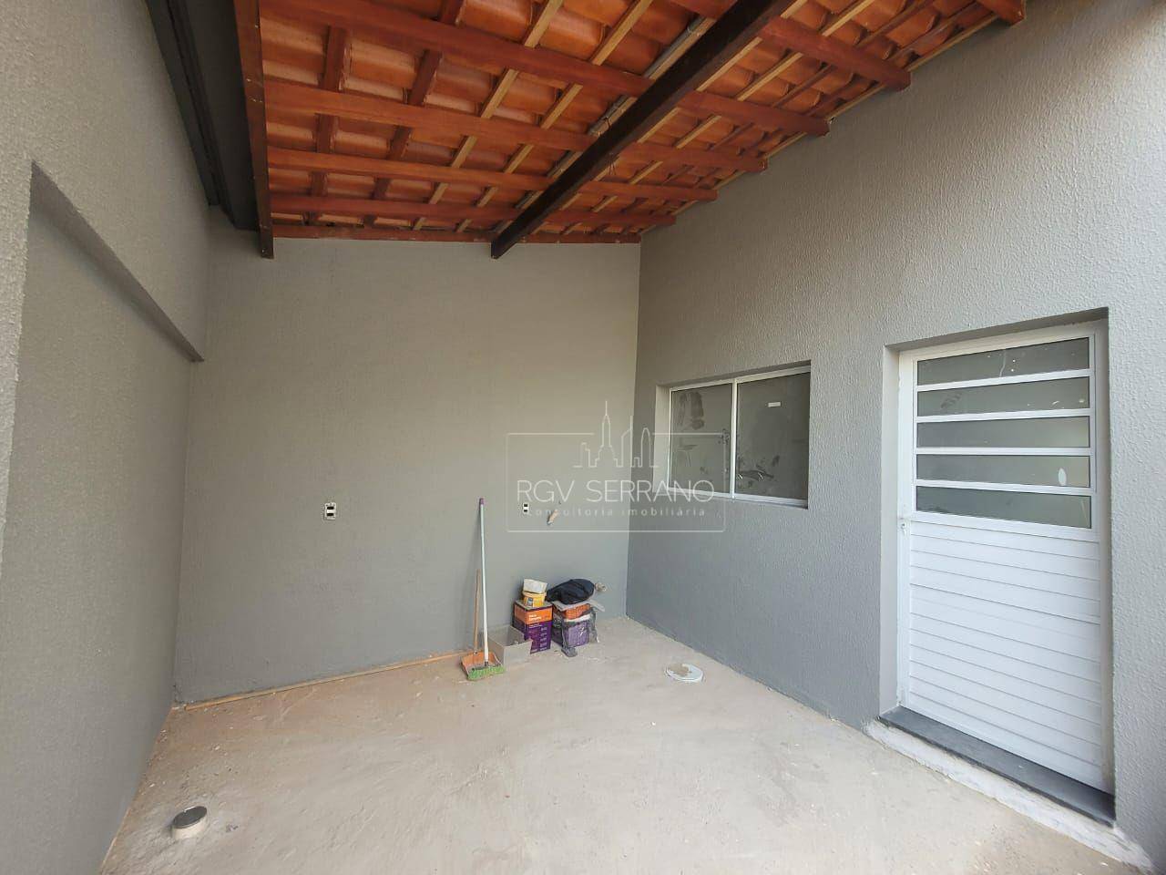 Casa à venda com 3 quartos, 250M2 - Foto 4