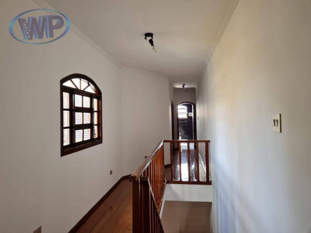 Casa à venda com 3 quartos, 319m² - Foto 18