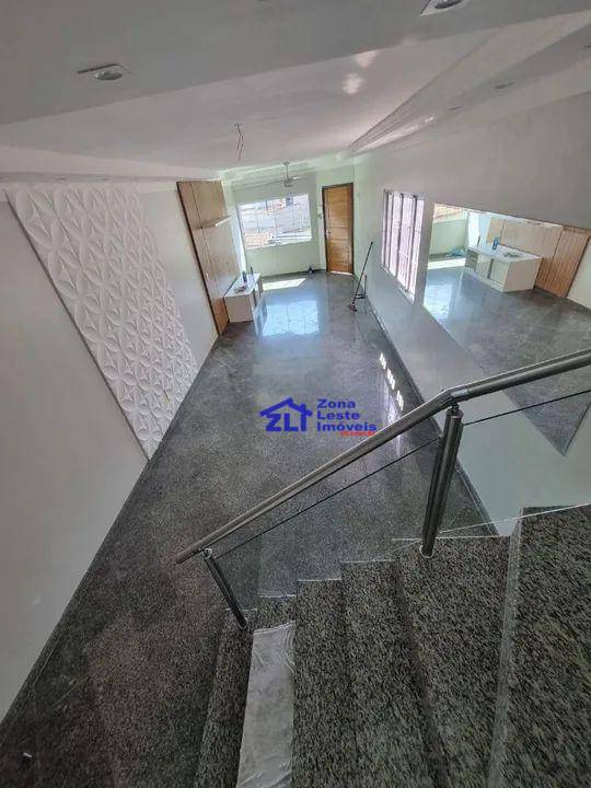 Sobrado à venda com 3 quartos, 220m² - Foto 12