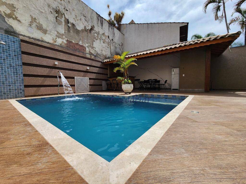 Casa à venda com 3 quartos, 350m² - Foto 21