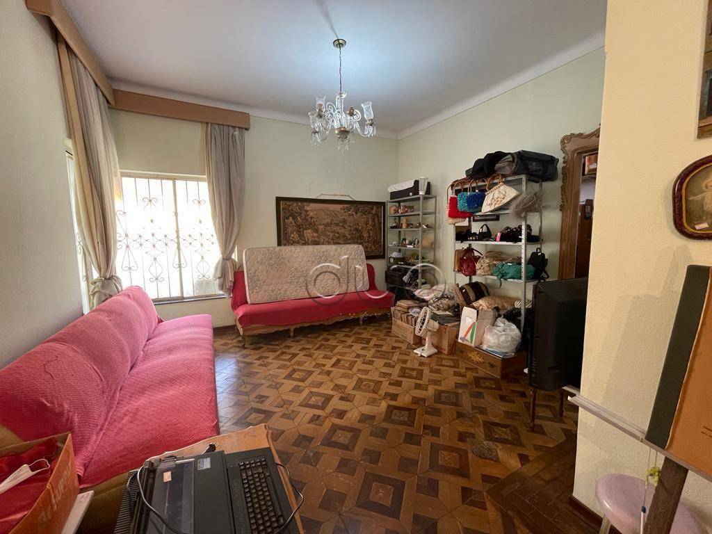 Casa à venda com 6 quartos, 348m² - Foto 7