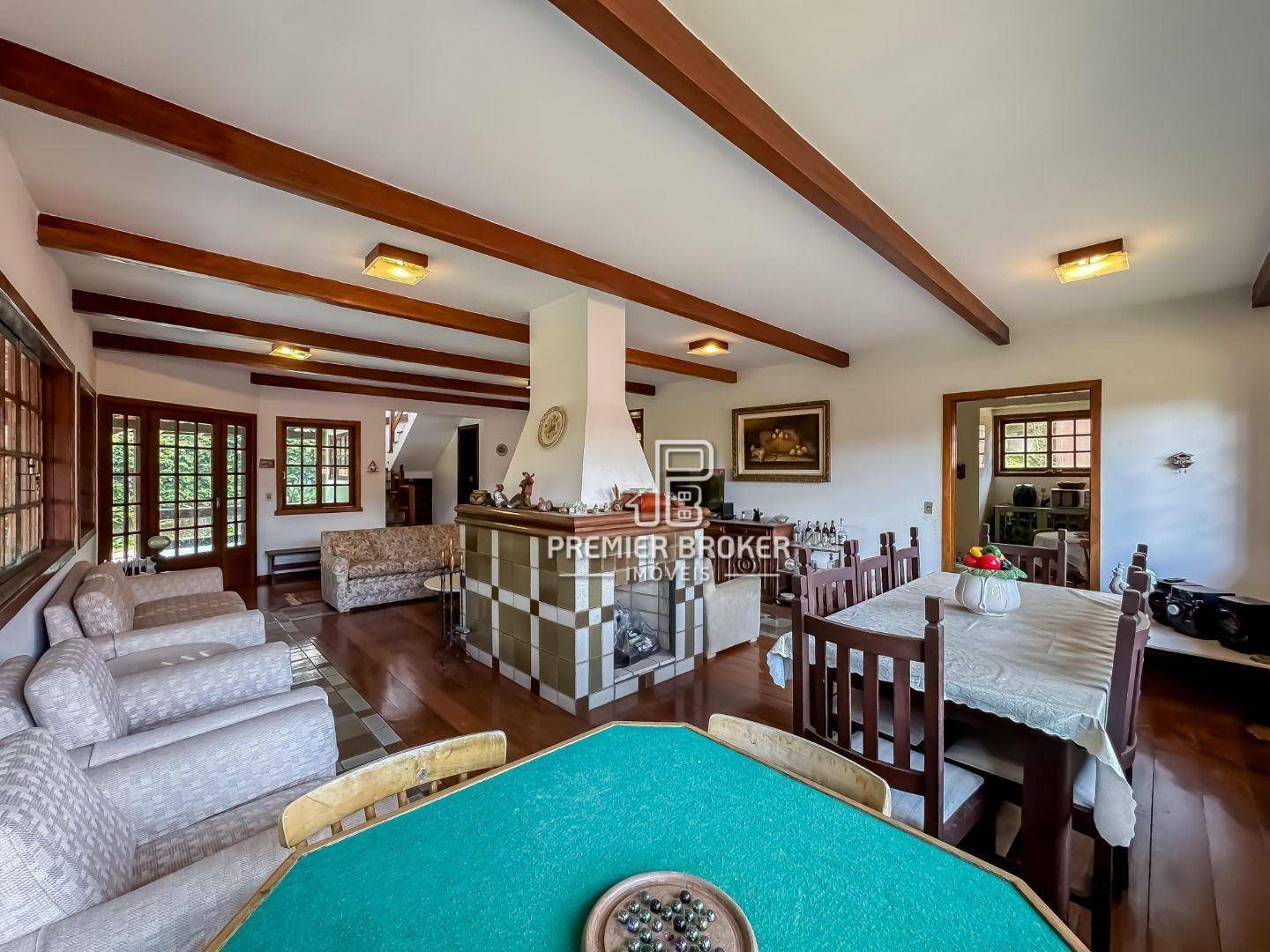Casa de Condomínio à venda com 4 quartos, 312m² - Foto 13