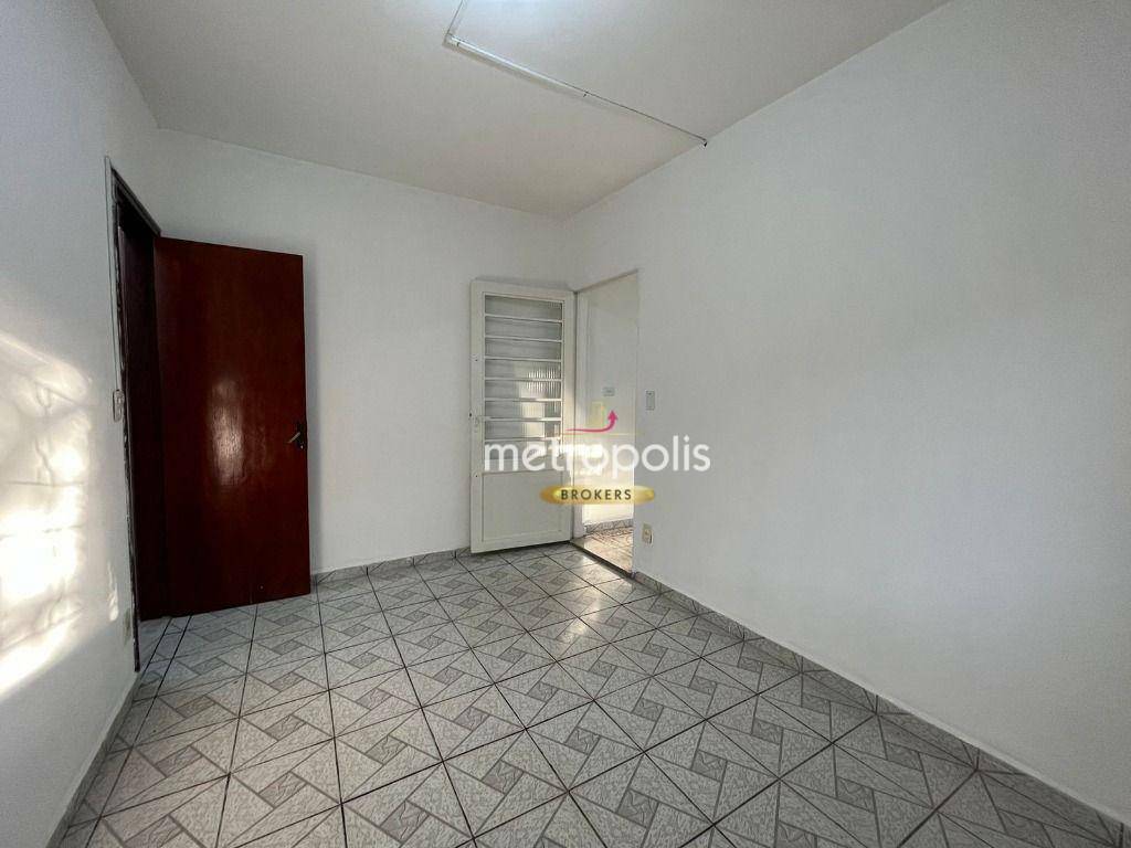 Casa para alugar com 1 quarto, 52m² - Foto 1