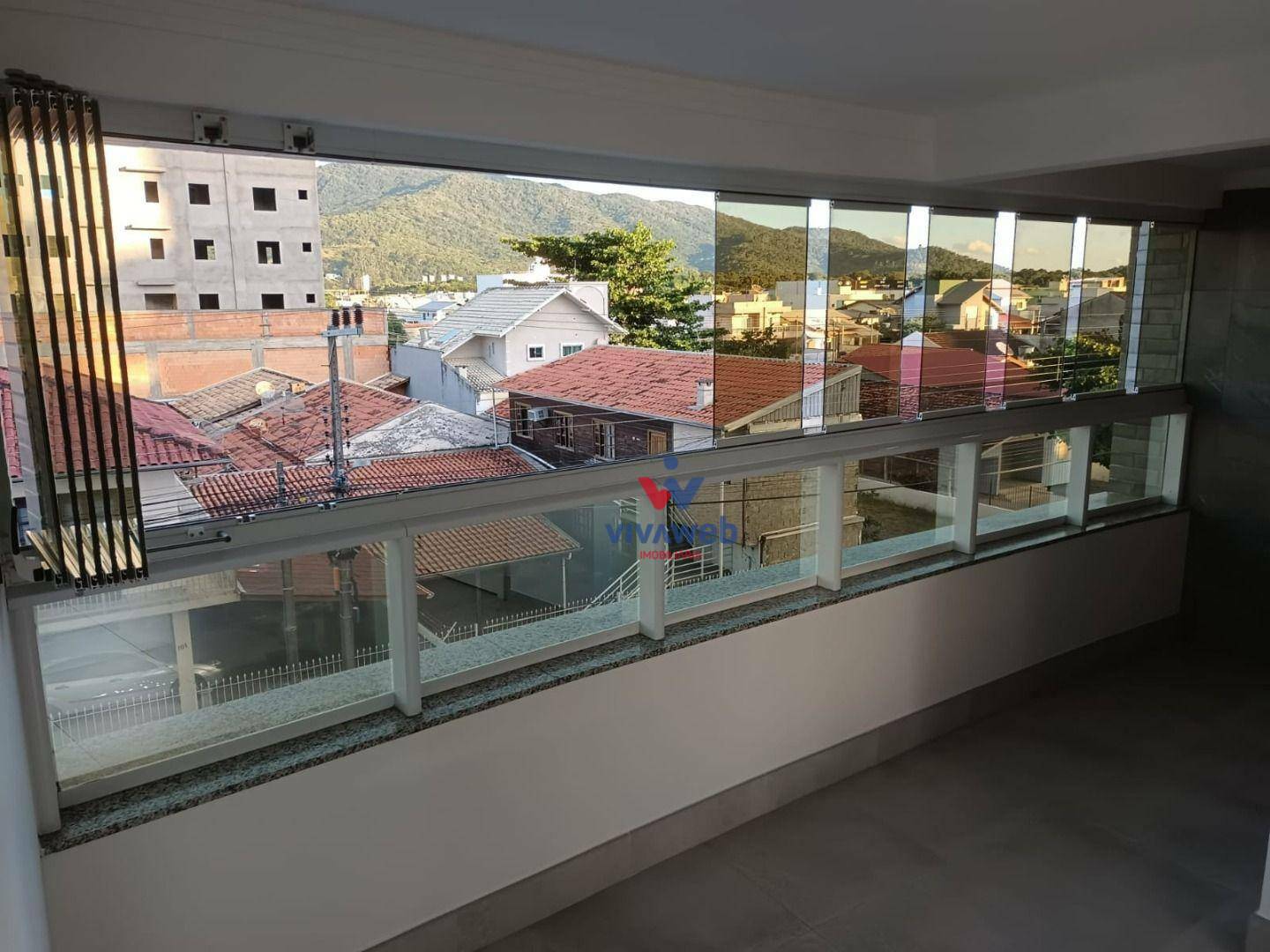 Apartamento à venda com 2 quartos, 62m² - Foto 9