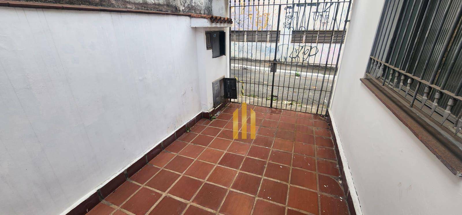 Casa à venda e aluguel com 2 quartos, 107m² - Foto 4