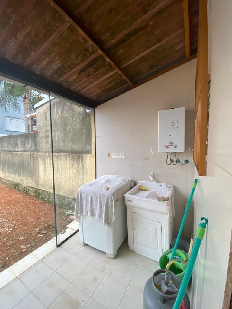 Casa à venda com 2 quartos, 85m² - Foto 9