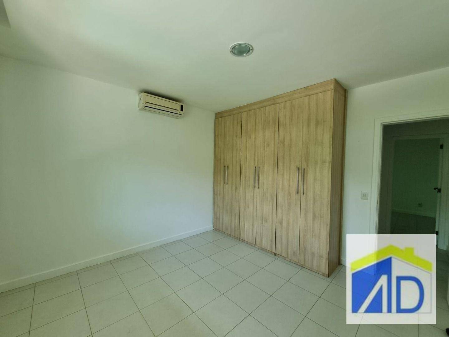 Casa de Condomínio para alugar com 3 quartos, 180m² - Foto 20