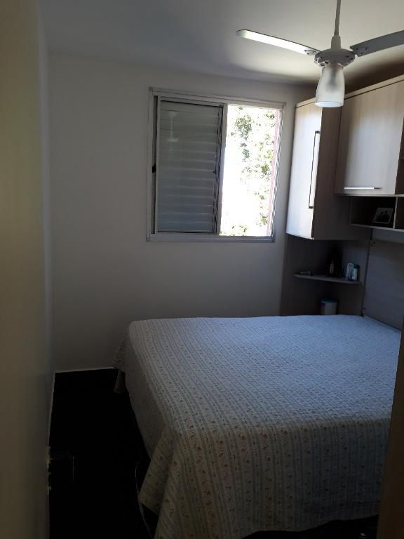 Apartamento à venda com 2 quartos, 62m² - Foto 12