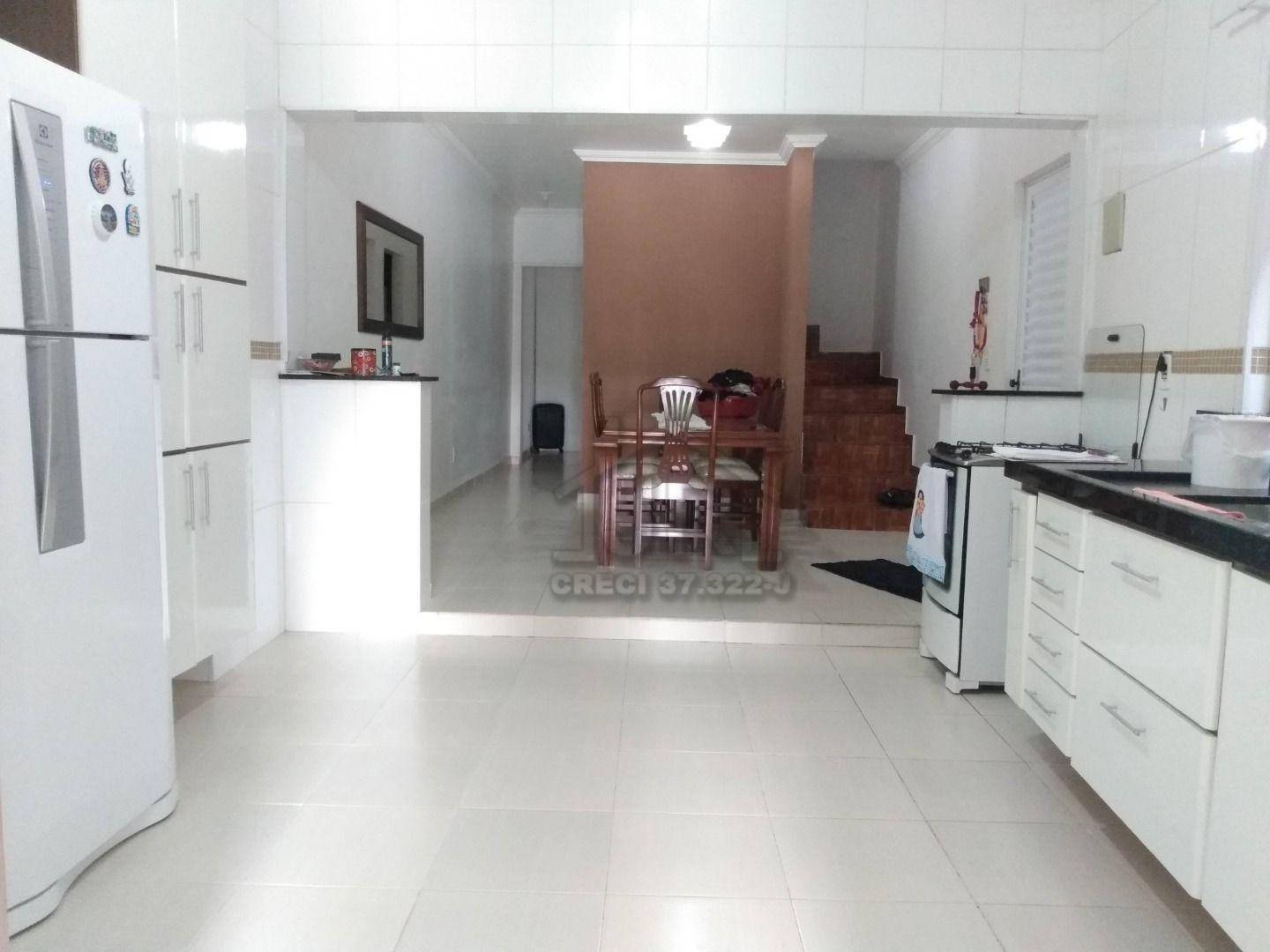 Sobrado à venda com 3 quartos, 125M2 - Foto 1