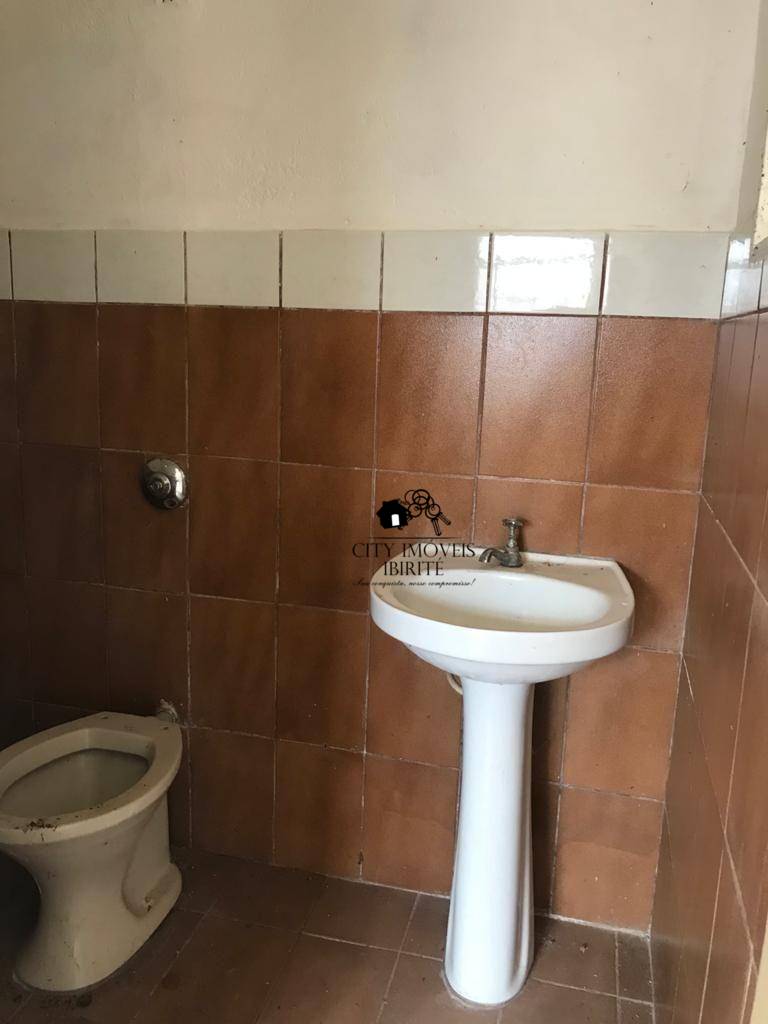 Casa à venda com 1 quarto, 180M2 - Foto 17