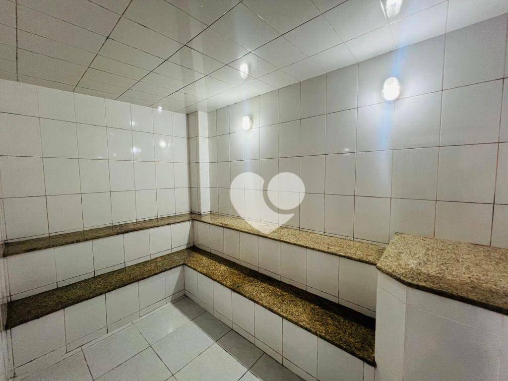 Apartamento para alugar com 3 quartos, 110m² - Foto 16