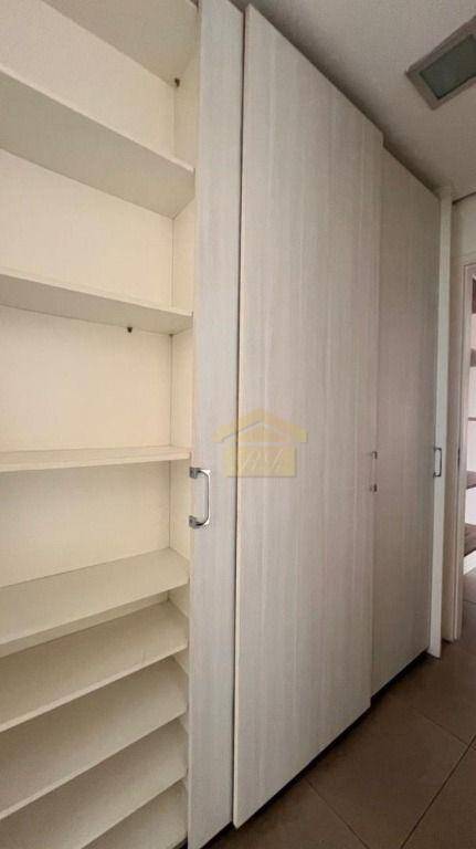 Apartamento à venda com 2 quartos, 55m² - Foto 14