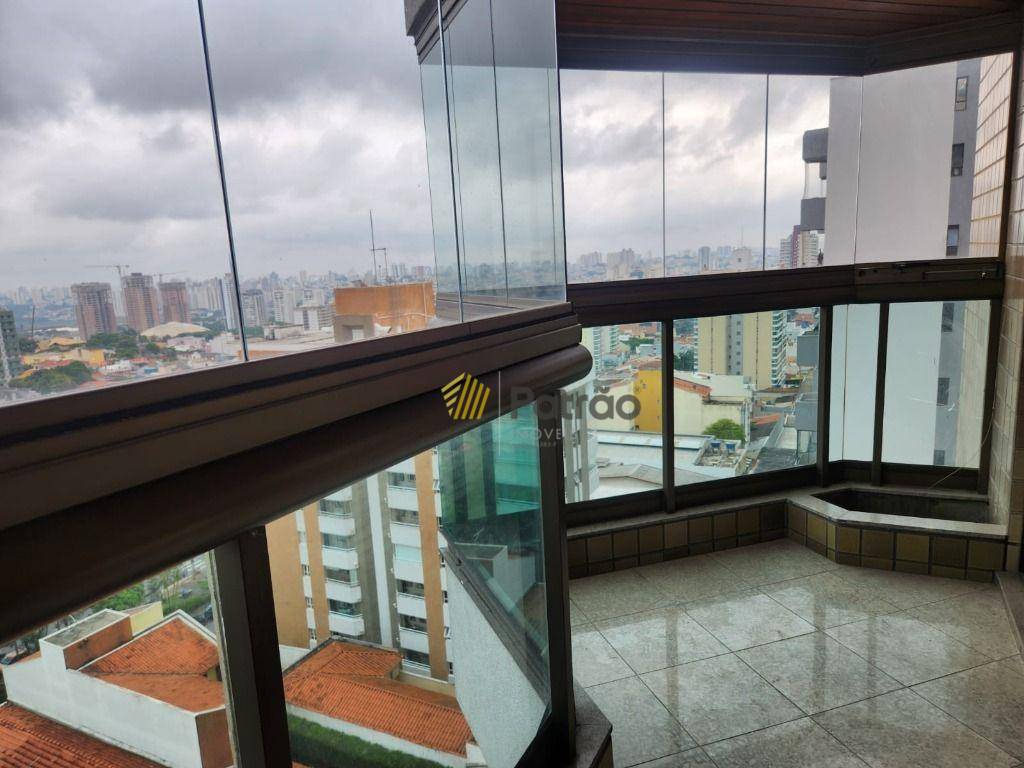 Apartamento à venda com 3 quartos, 150m² - Foto 4