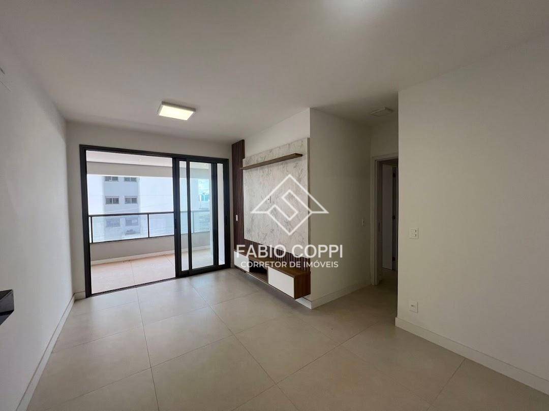 Apartamento à venda com 2 quartos, 87m² - Foto 4