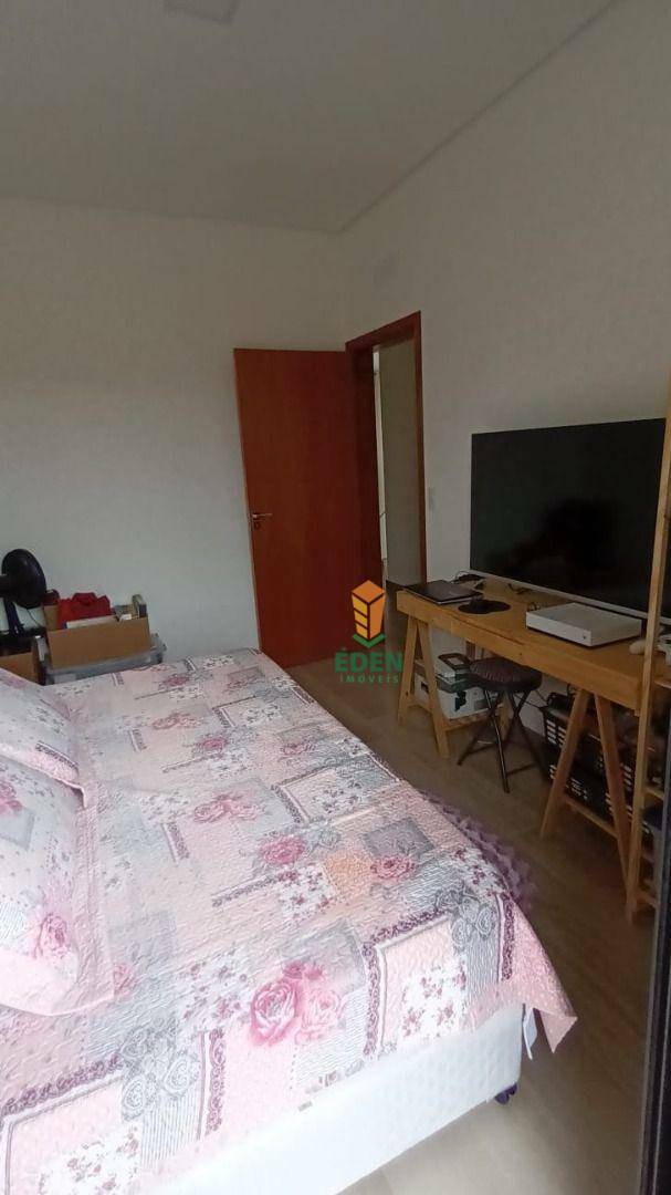 Casa à venda com 3 quartos, 200M2 - Foto 13