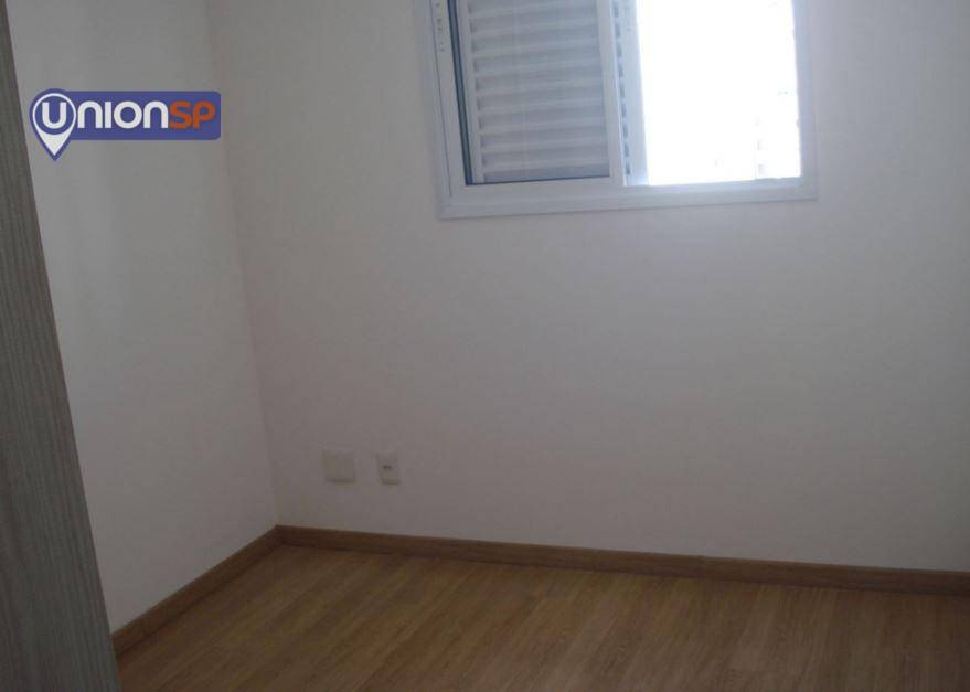 Apartamento à venda com 1 quarto, 38m² - Foto 3