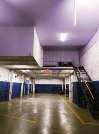 Depósito-Galpão-Armazém para alugar, 380m² - Foto 4