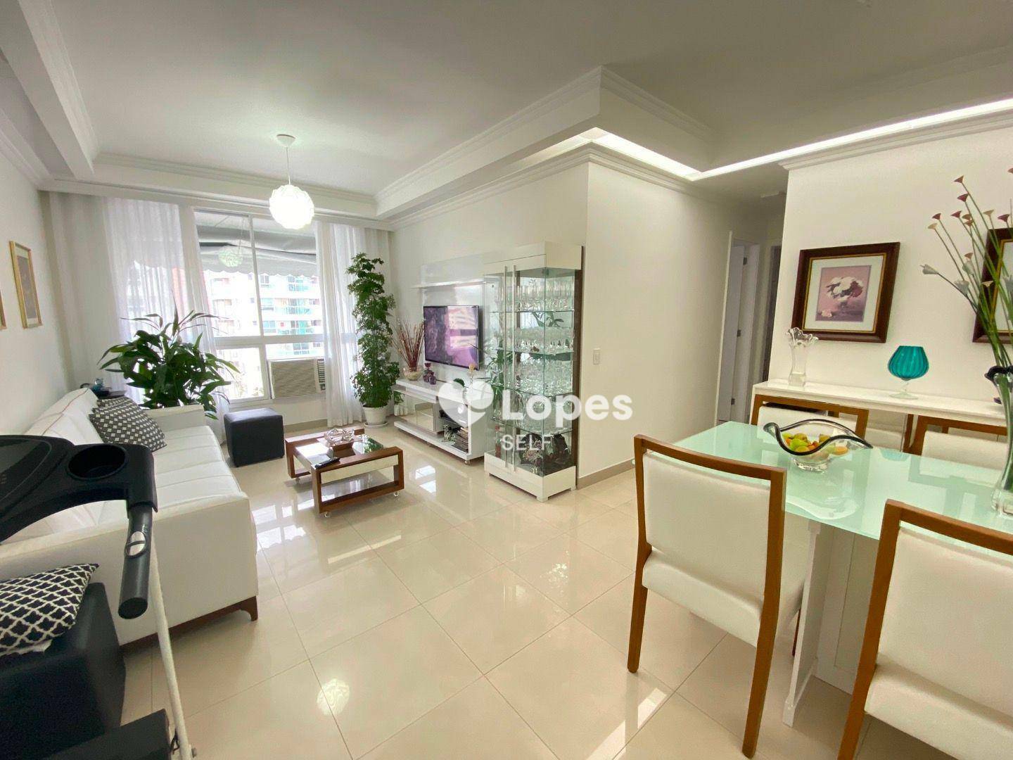 Apartamento à venda com 2 quartos, 82m² - Foto 1