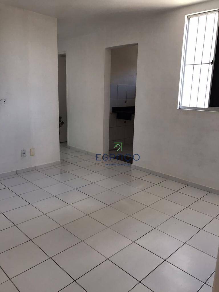 Apartamento à venda com 2 quartos, 43m² - Foto 4