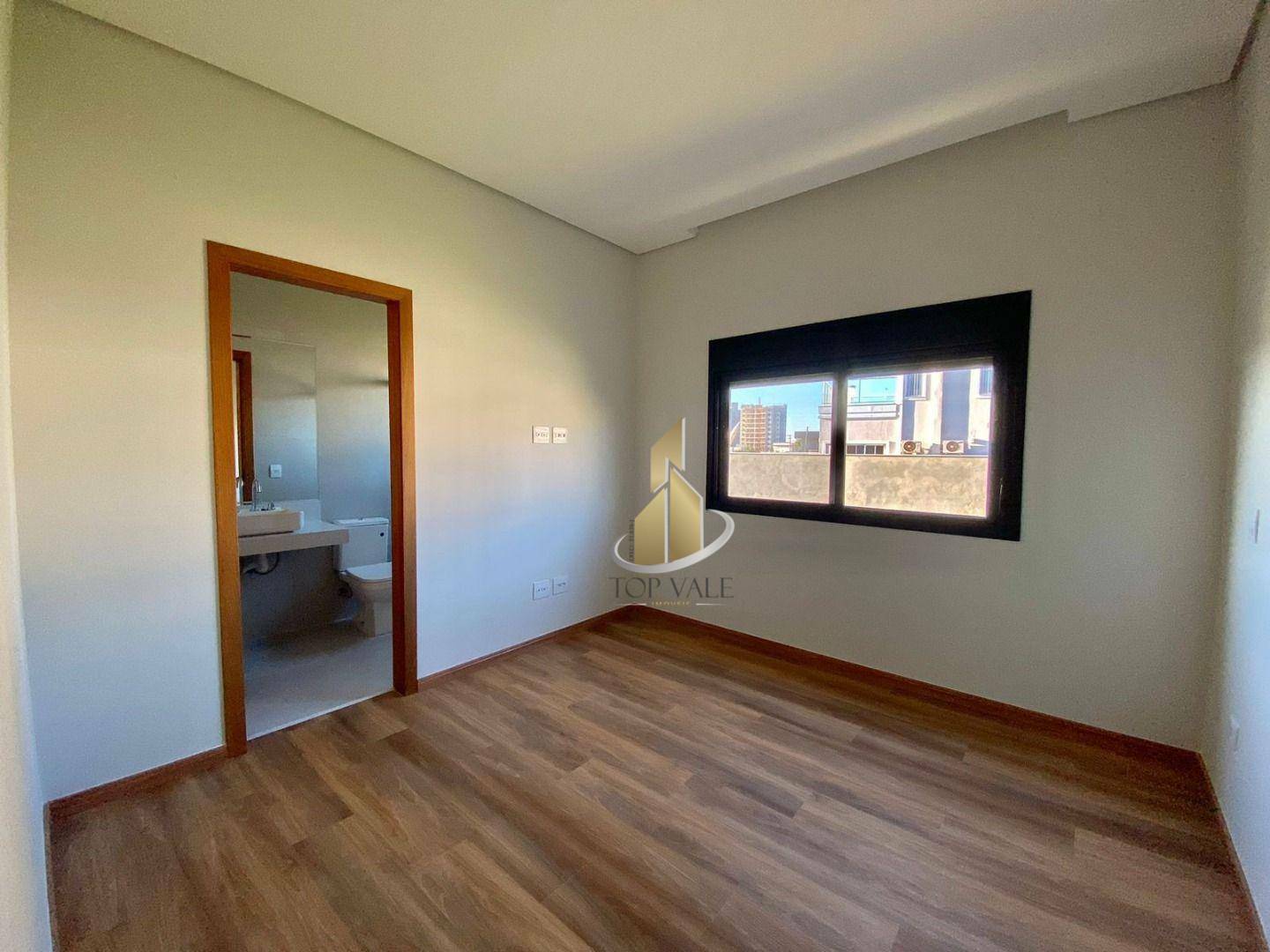 Sobrado à venda com 3 quartos, 333m² - Foto 12