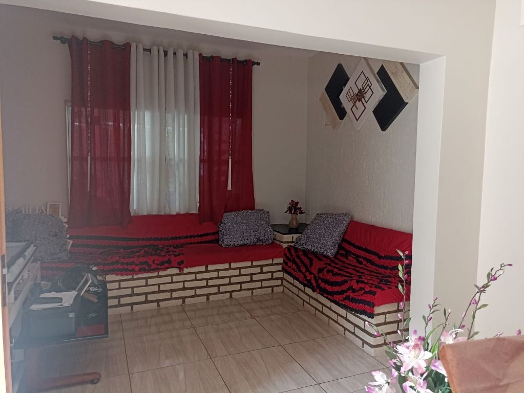 Sobrado à venda com 3 quartos, 150m² - Foto 2