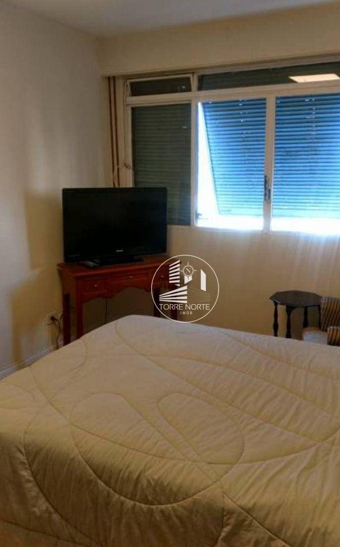 Apartamento à venda com 3 quartos, 153m² - Foto 13