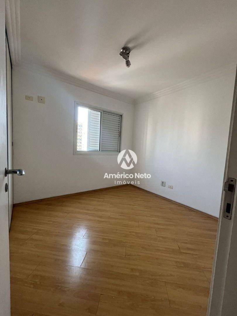 Apartamento para alugar com 2 quartos, 69m² - Foto 11