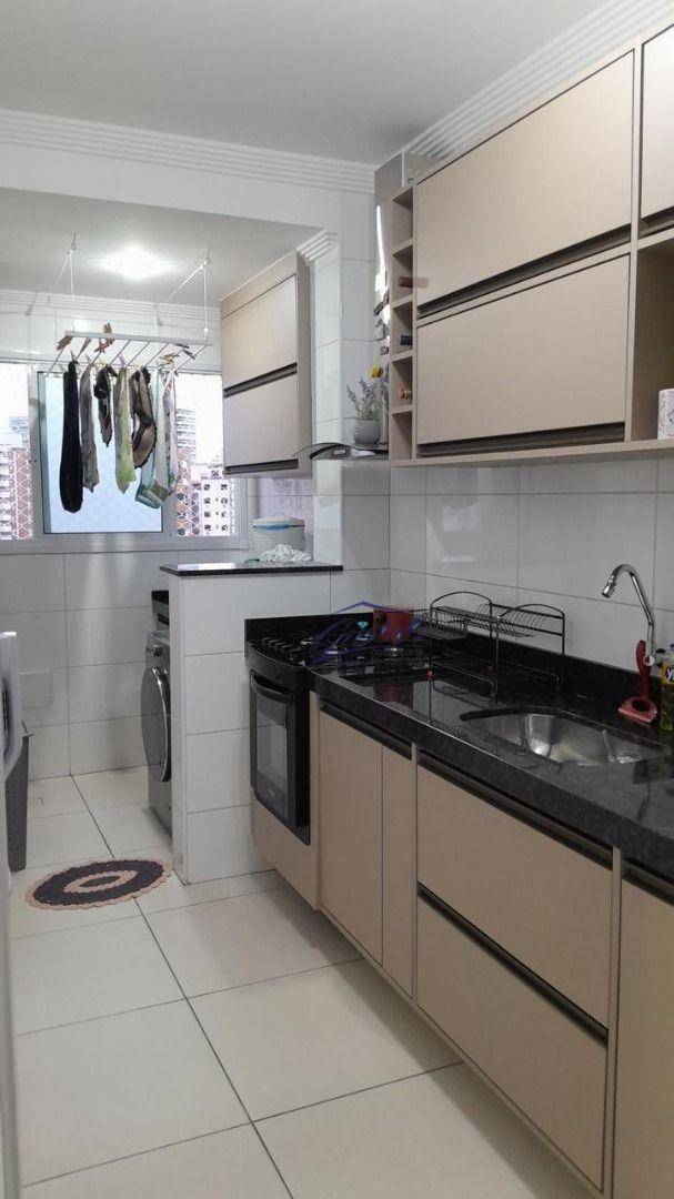 Apartamento à venda com 2 quartos, 60m² - Foto 7