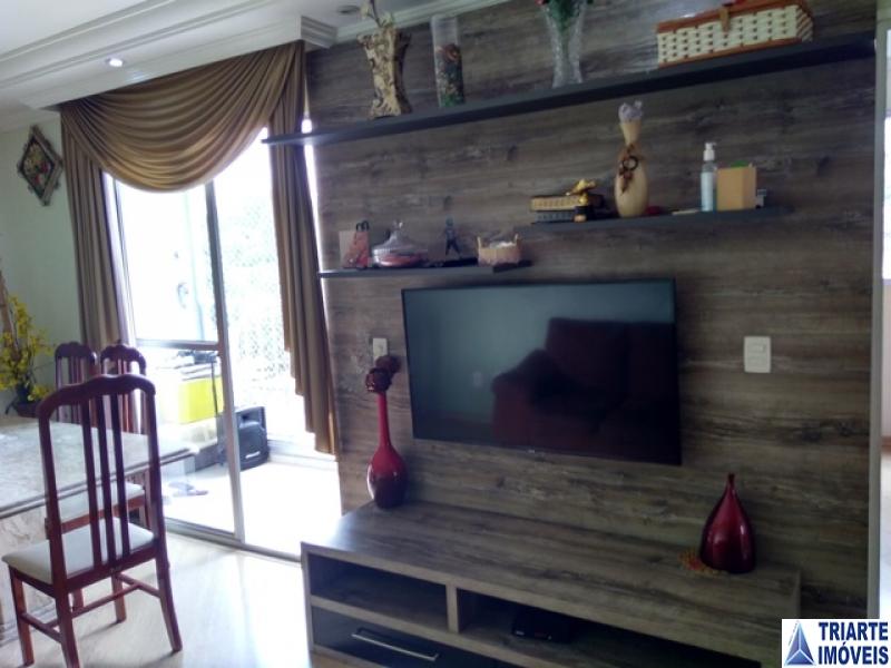 Apartamento à venda com 3 quartos, 74m² - Foto 3