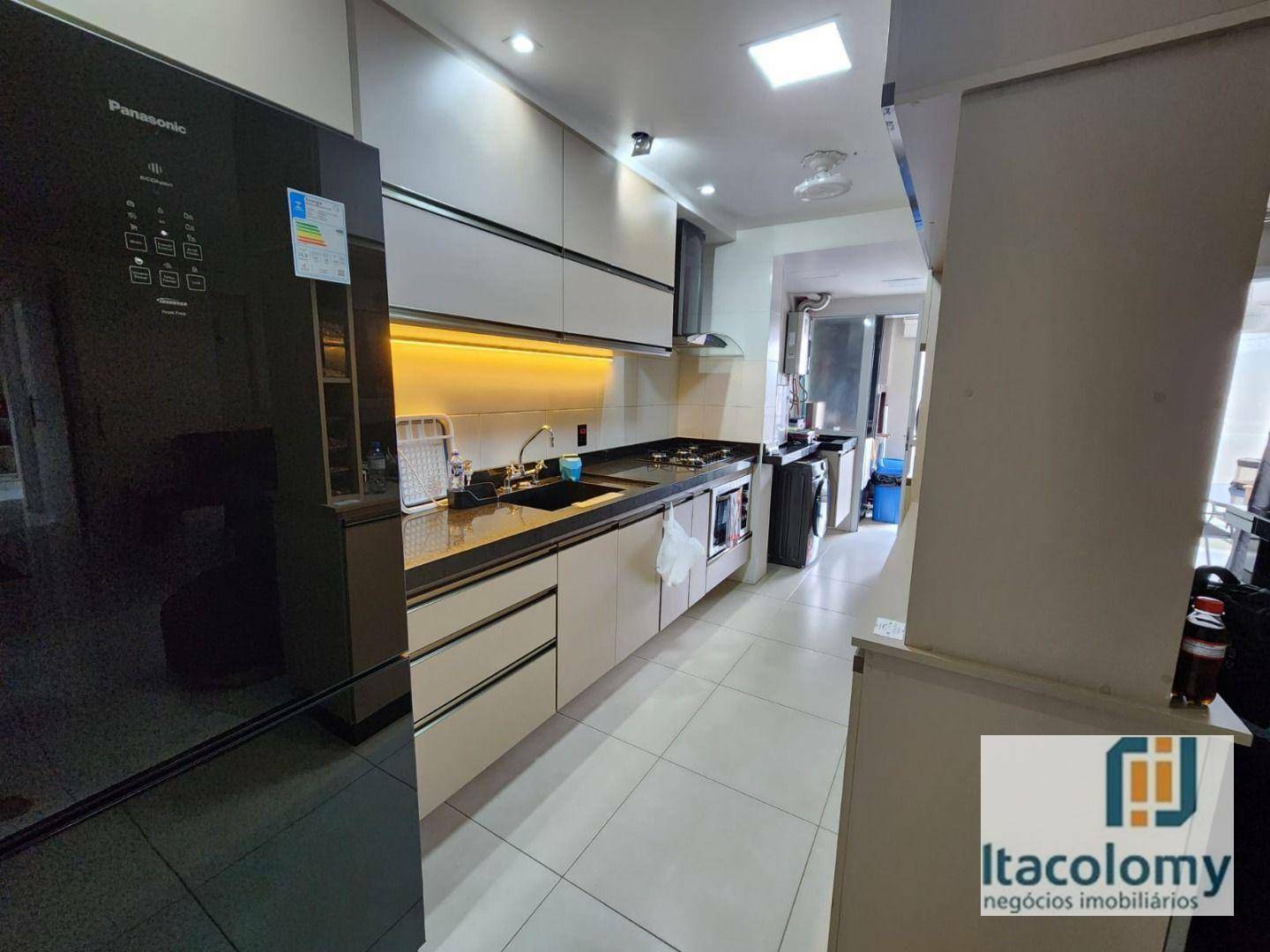 Apartamento à venda com 3 quartos, 105m² - Foto 7