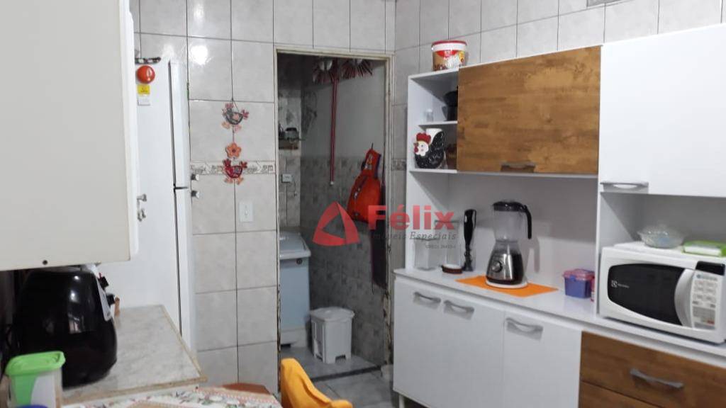 Casa à venda com 3 quartos, 120m² - Foto 10