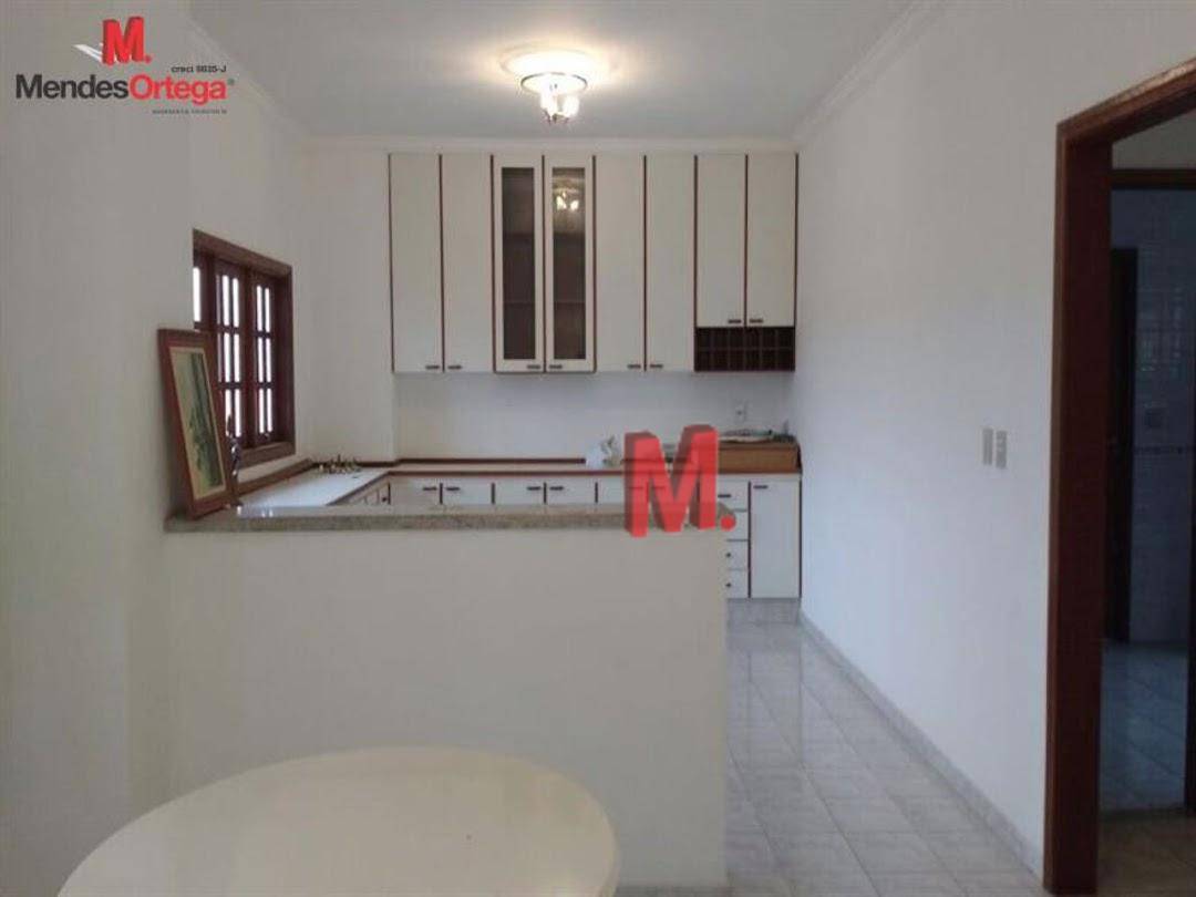 Casa à venda e aluguel com 4 quartos, 800m² - Foto 6