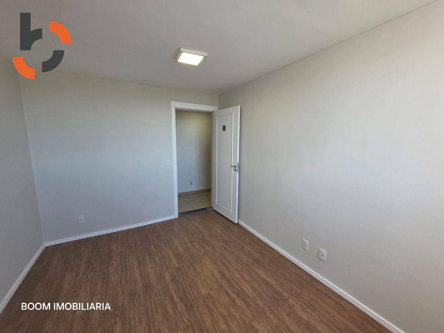 Apartamento à venda com 2 quartos, 52m² - Foto 3