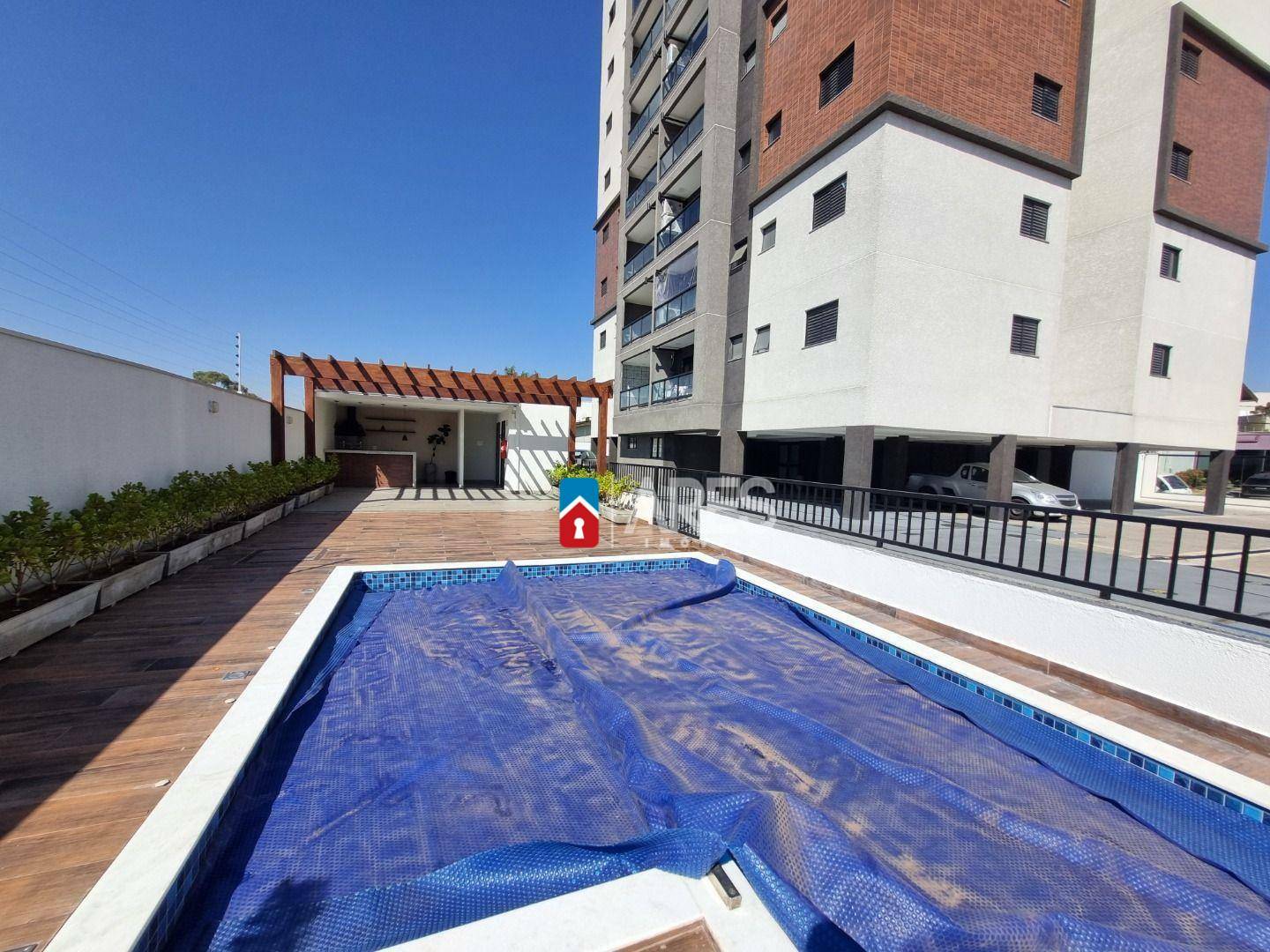 Apartamento à venda com 2 quartos, 70m² - Foto 19