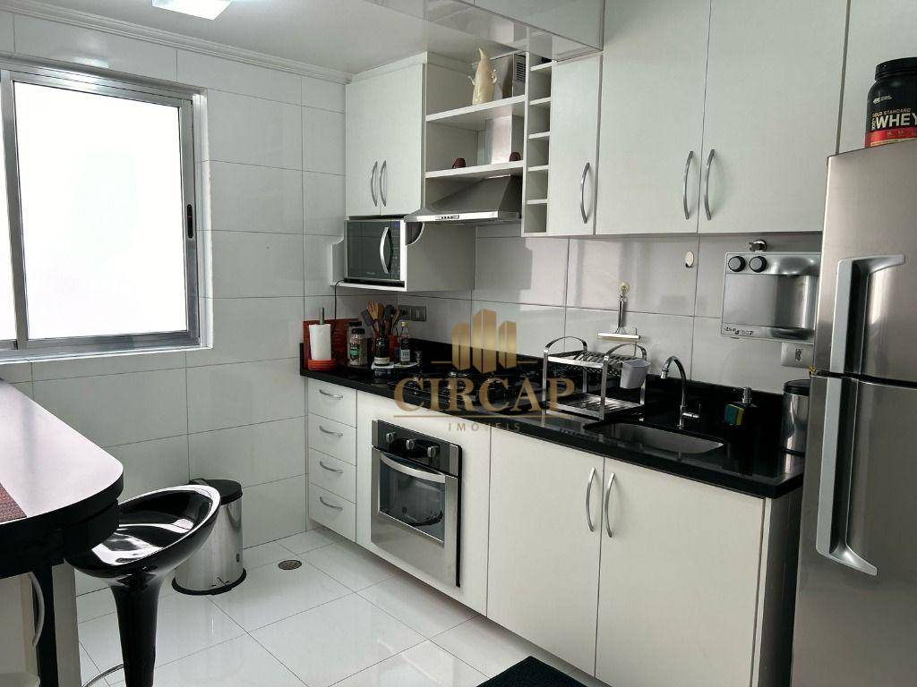 Apartamento à venda com 2 quartos, 68m² - Foto 6