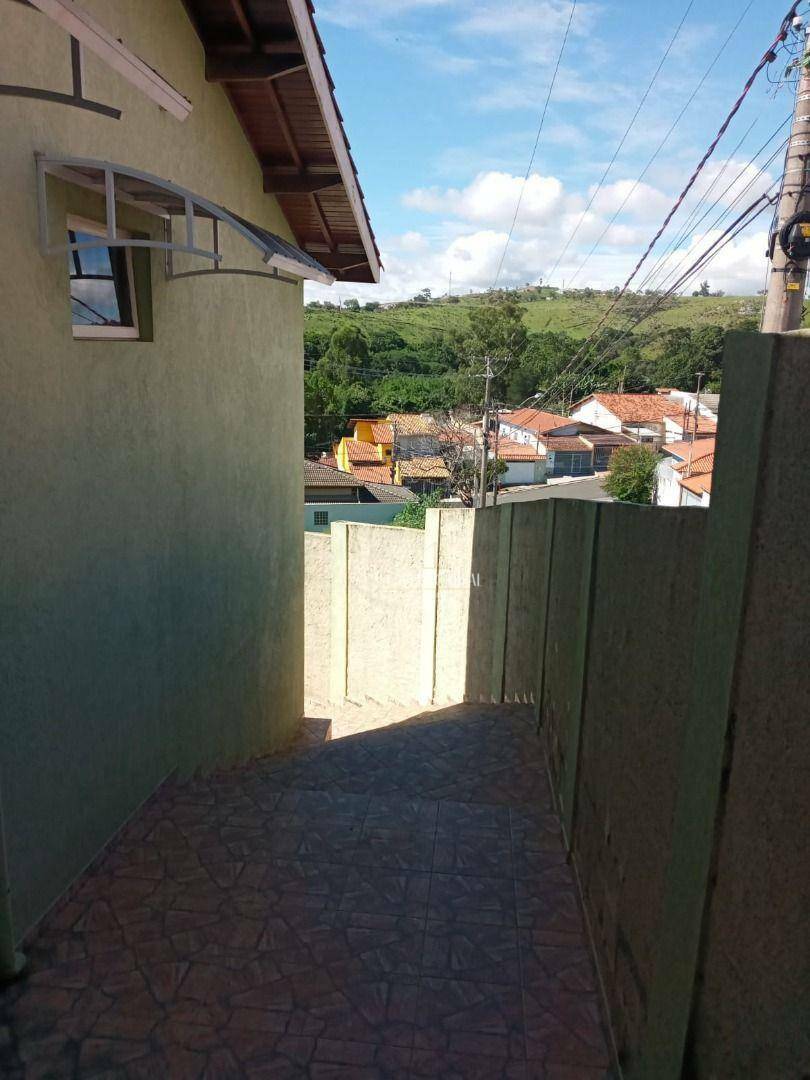 Casa à venda com 3 quartos, 237m² - Foto 29