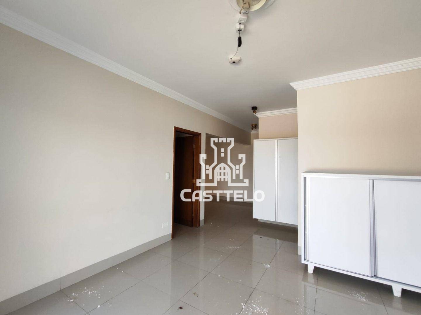 Casa à venda com 3 quartos, 222m² - Foto 18