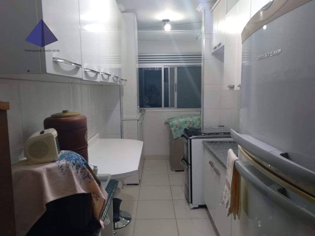 Apartamento à venda com 2 quartos, 60m² - Foto 4