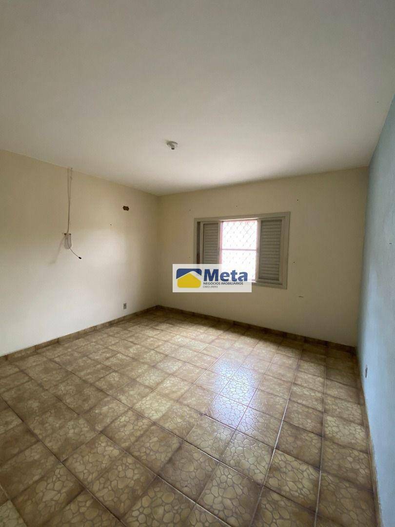 Sobrado à venda com 3 quartos, 500m² - Foto 44