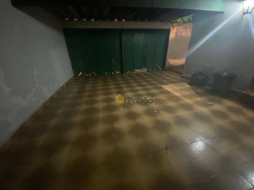 Sobrado à venda com 3 quartos, 205m² - Foto 9