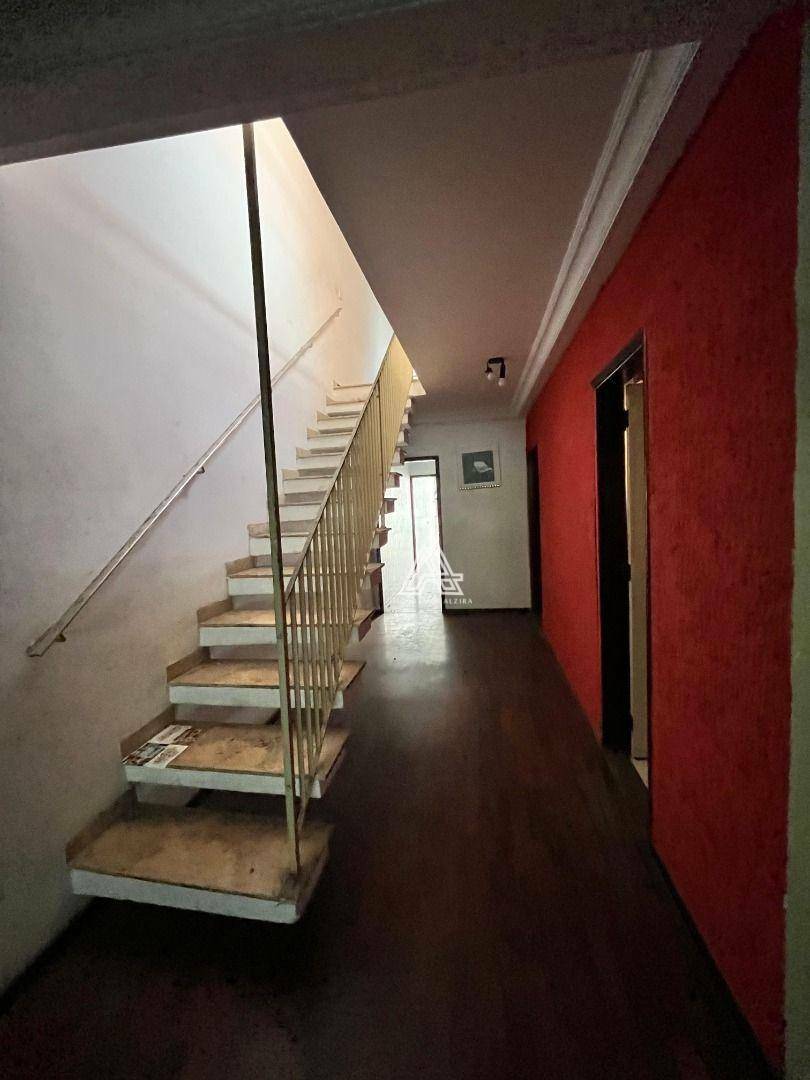 Sobrado à venda e aluguel com 3 quartos, 202m² - Foto 18