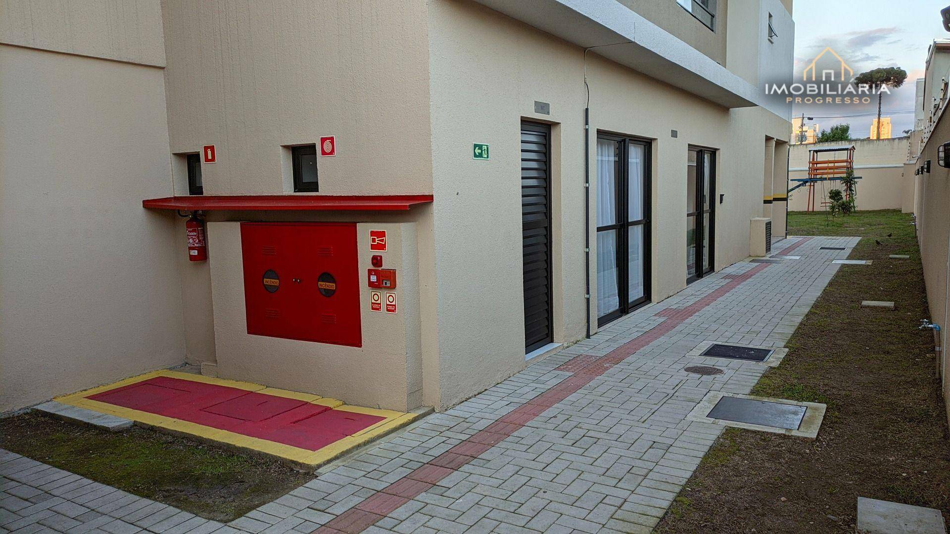 Apartamento à venda com 2 quartos, 47m² - Foto 2