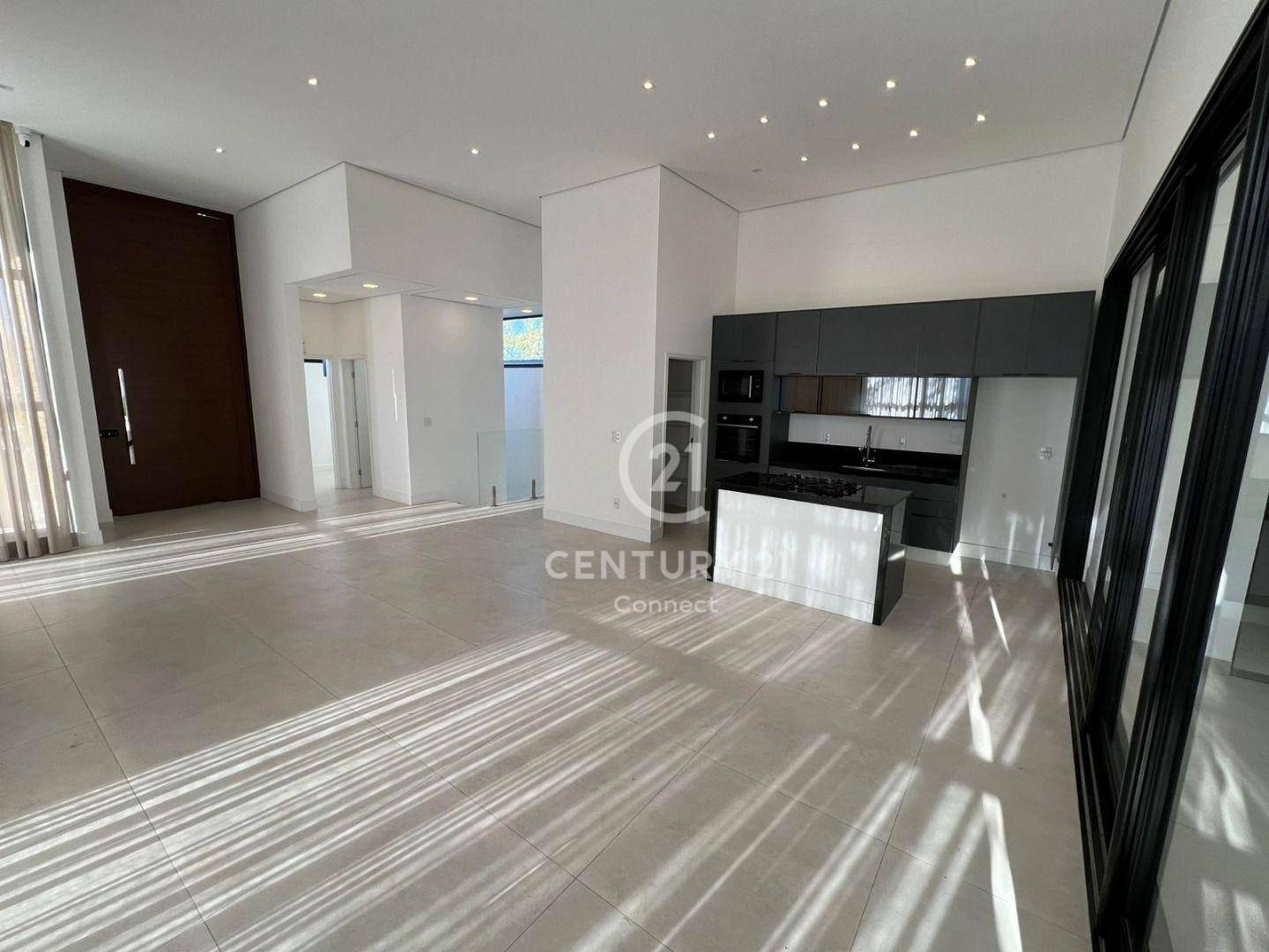 Casa de Condomínio para alugar com 3 quartos, 255m² - Foto 3