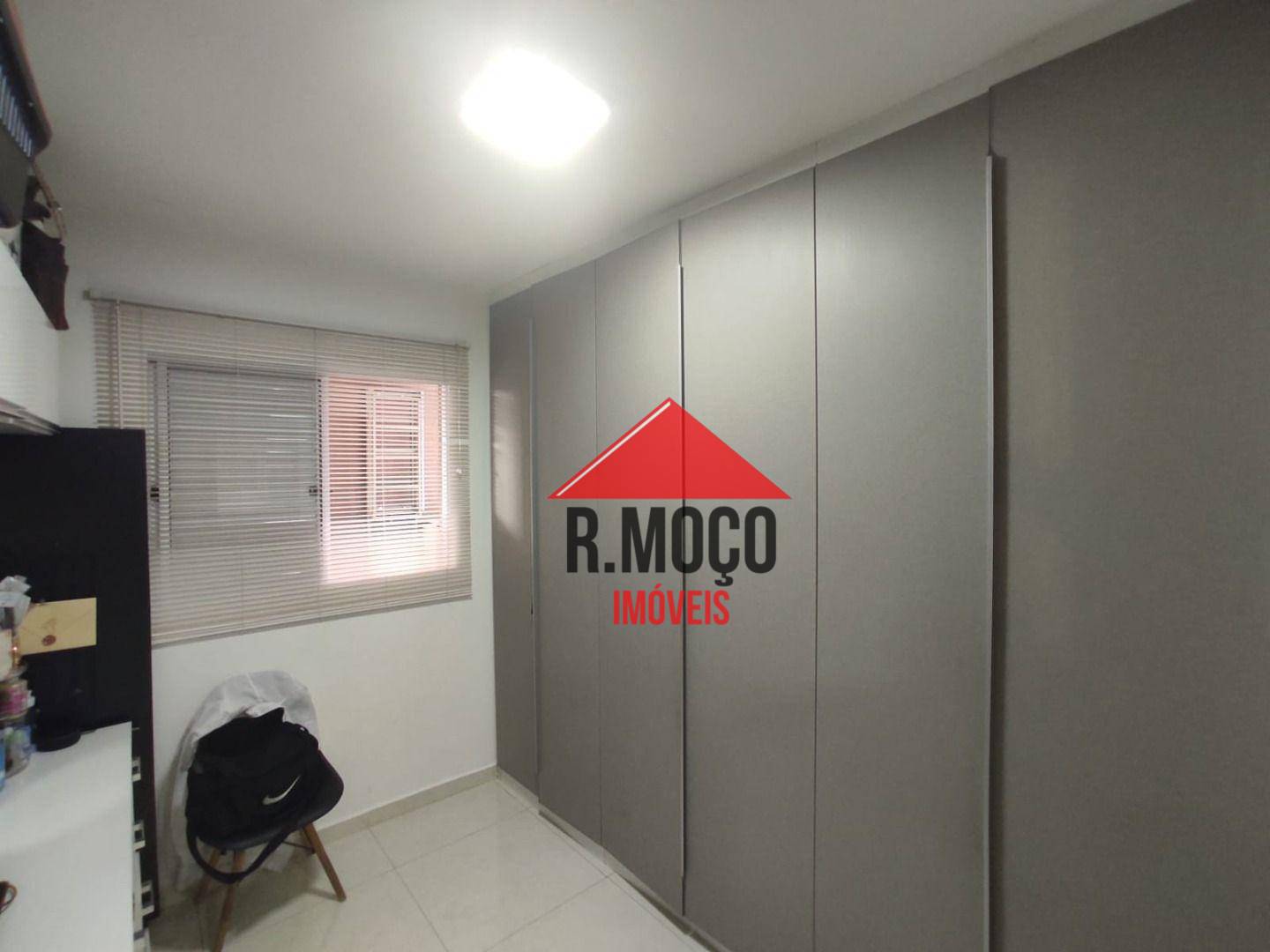 Apartamento à venda com 2 quartos, 35m² - Foto 12