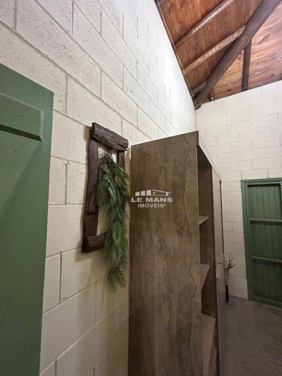 Chácara à venda com 4 quartos, 130m² - Foto 10