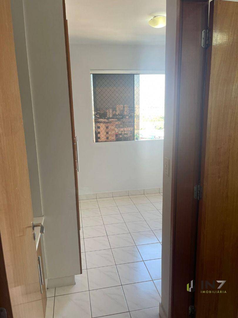 Apartamento à venda com 3 quartos, 73m² - Foto 9