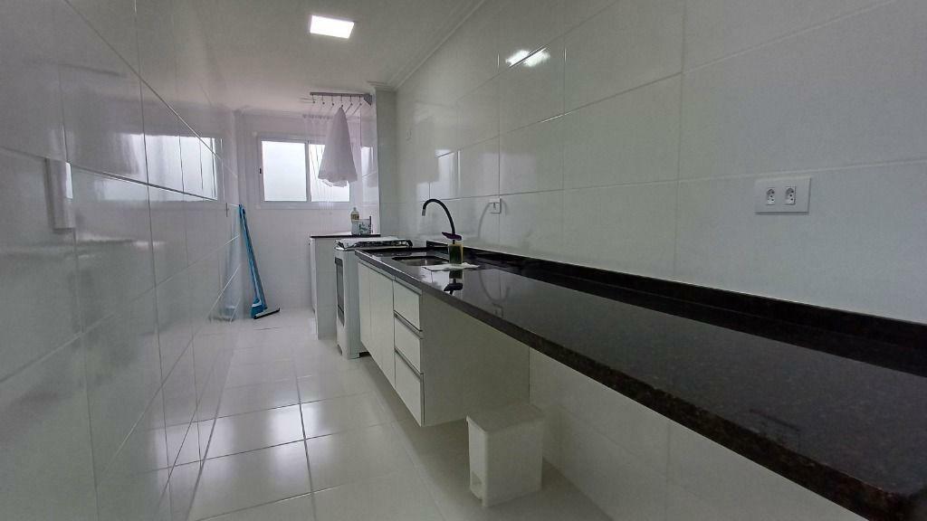 Apartamento à venda com 2 quartos, 72m² - Foto 9