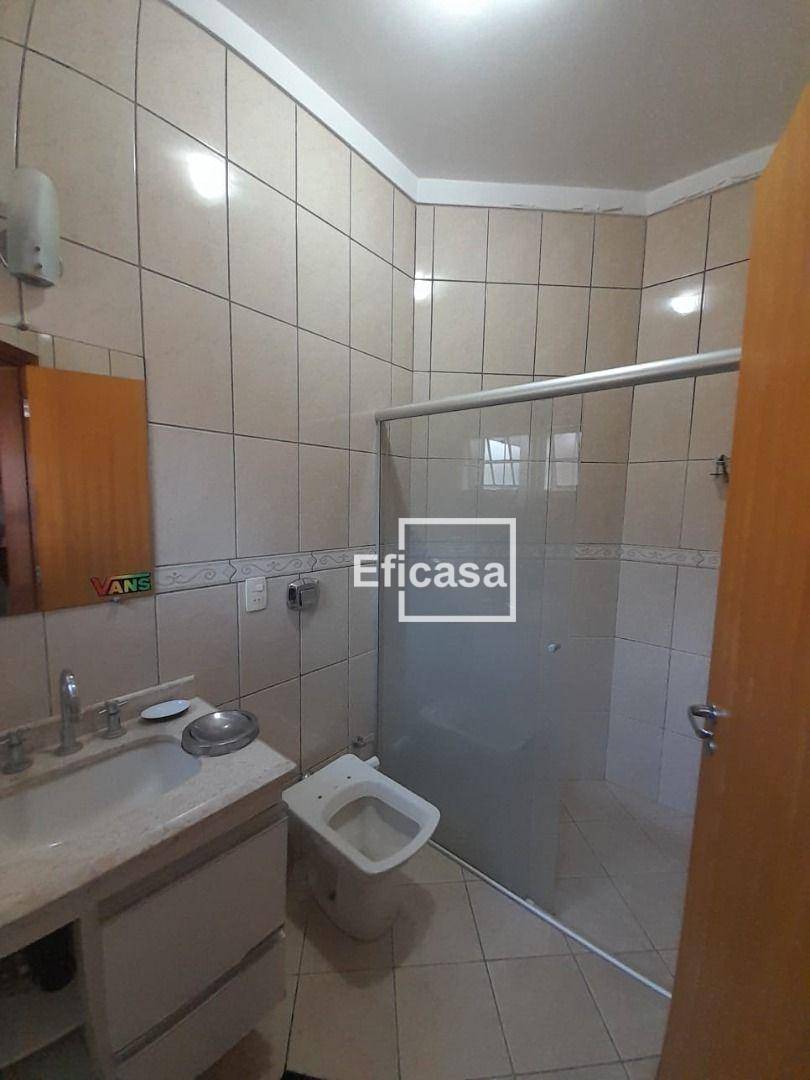 Casa à venda com 3 quartos, 294m² - Foto 18