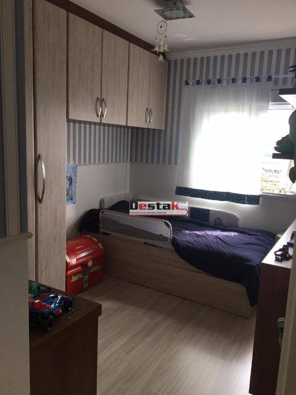 Apartamento à venda com 3 quartos, 130m² - Foto 9