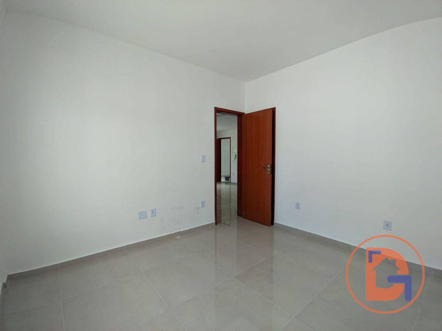 Apartamento à venda com 2 quartos, 70m² - Foto 16